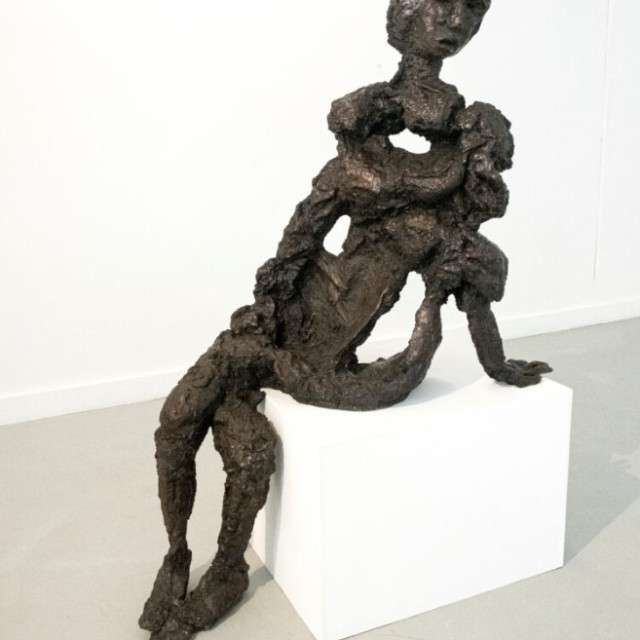 Listening 145x63x80cm bronze (at Anima Mundi 2023)